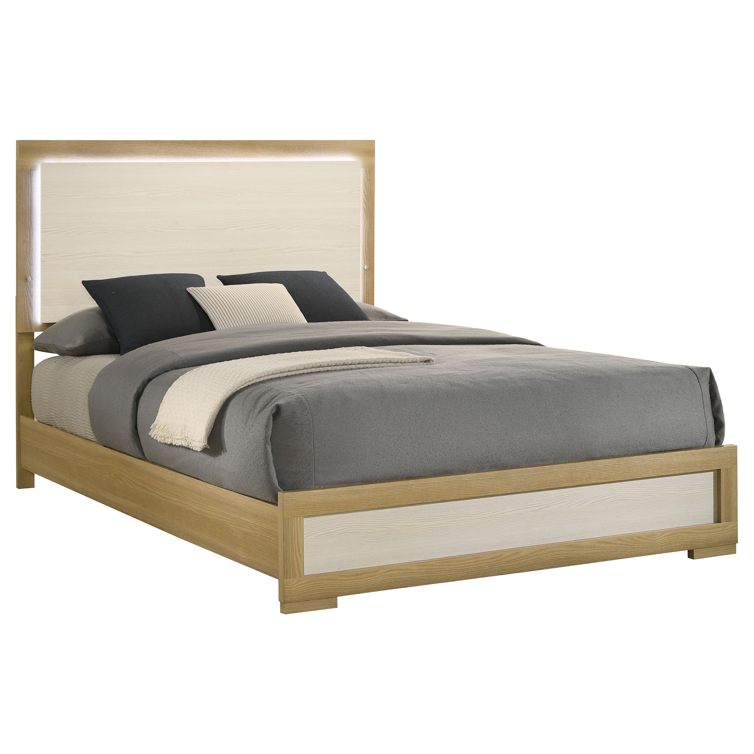 Hyland Eastern King & Queen Bed