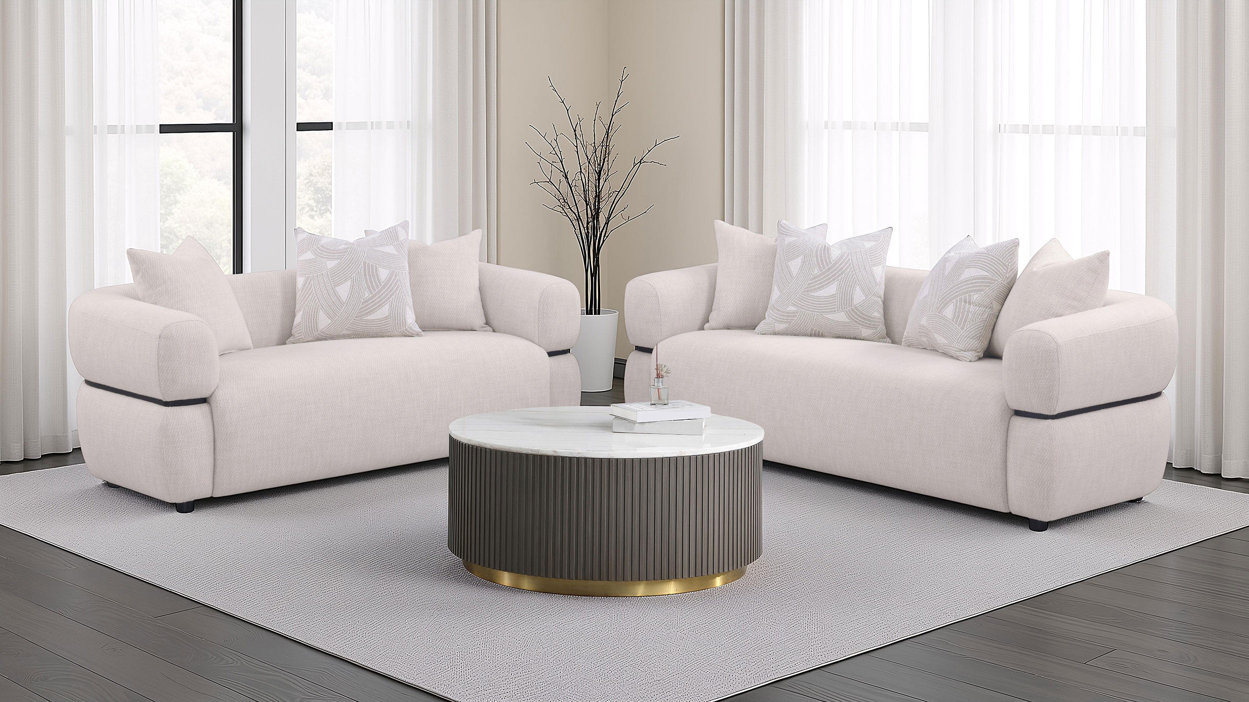 Jeanette Sofa