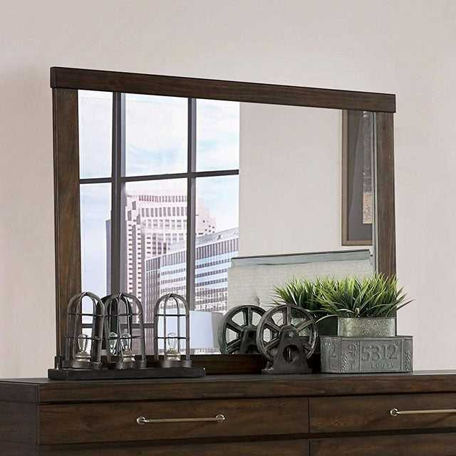 Maggie Mirror