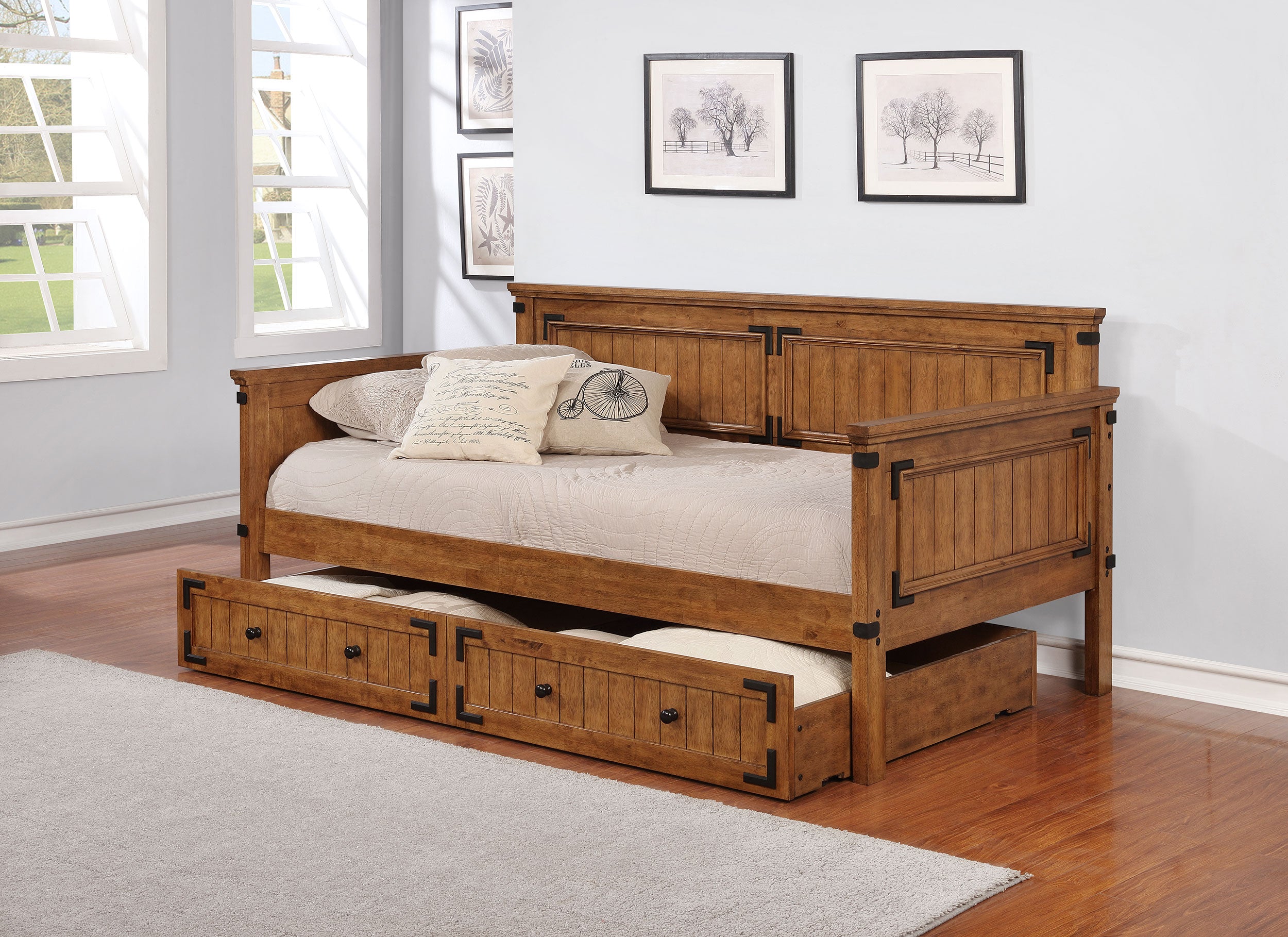 Oakdale Daybed