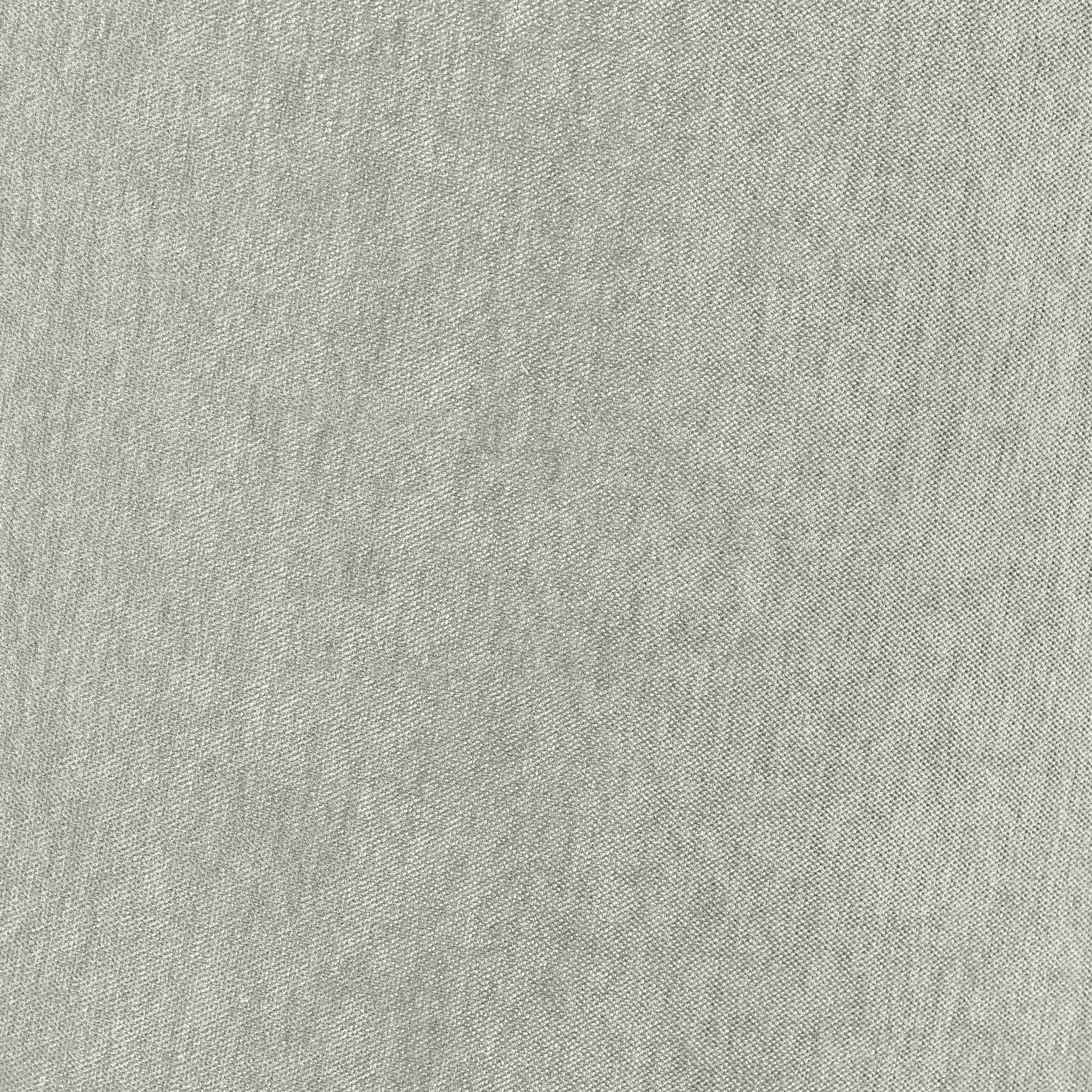 Nueva Accent Chairs