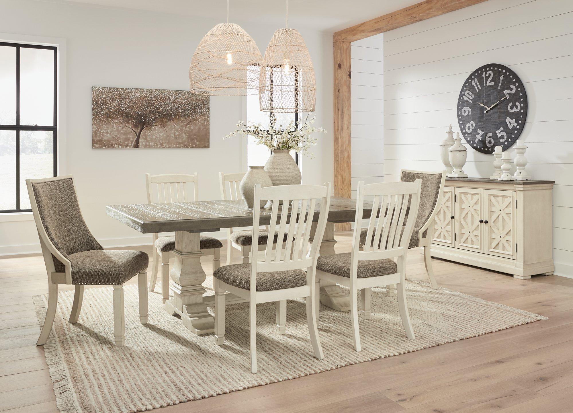 Bolanburg Dining Set