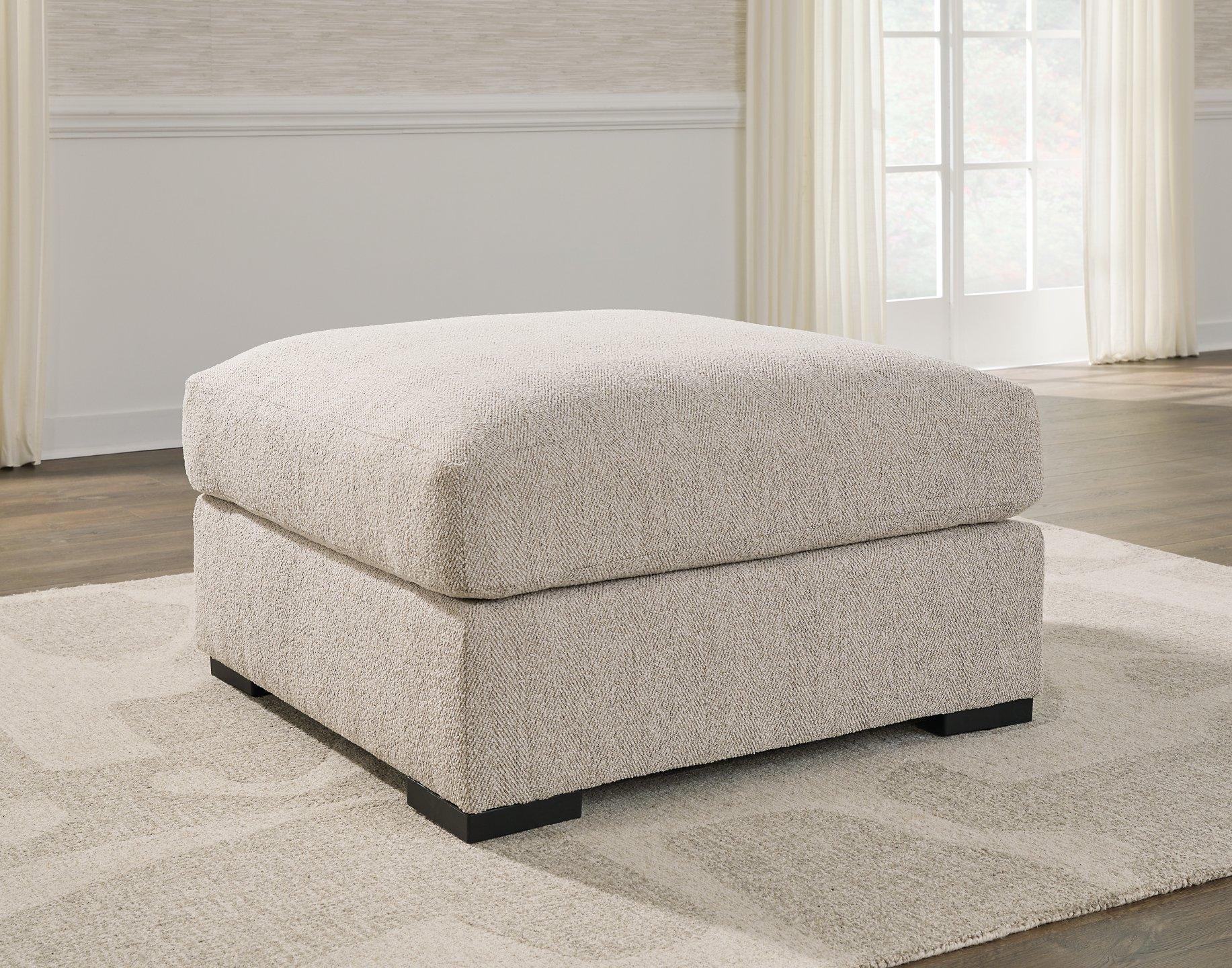 オットマン、STANLEYS Shop Ottomans at Stanley's Furnishings (NY)* - Queens, NY