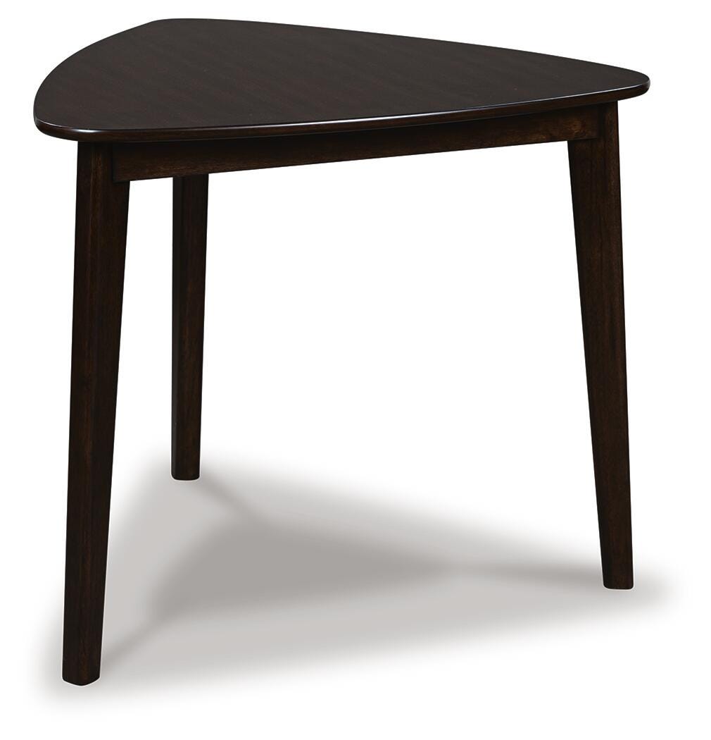 Mallenette Dining Room Set
