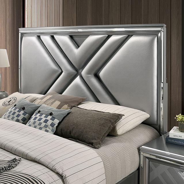 Emmeline Queen Bedroom Set Silver & White