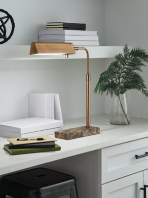 Yafe Desk Lamp
