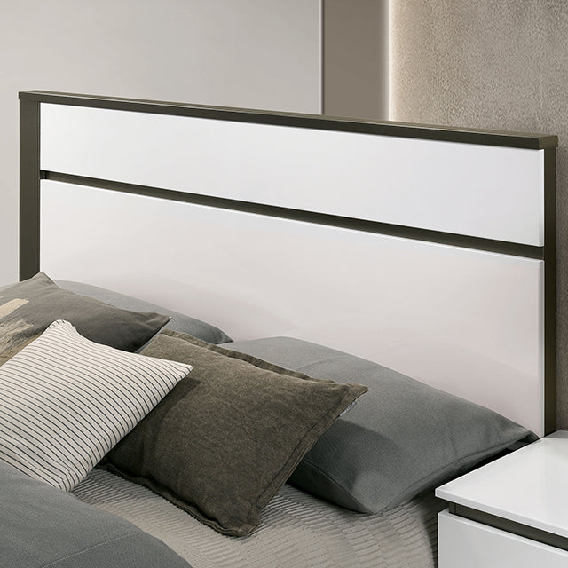 Birsfelden Queen Bedroom Set